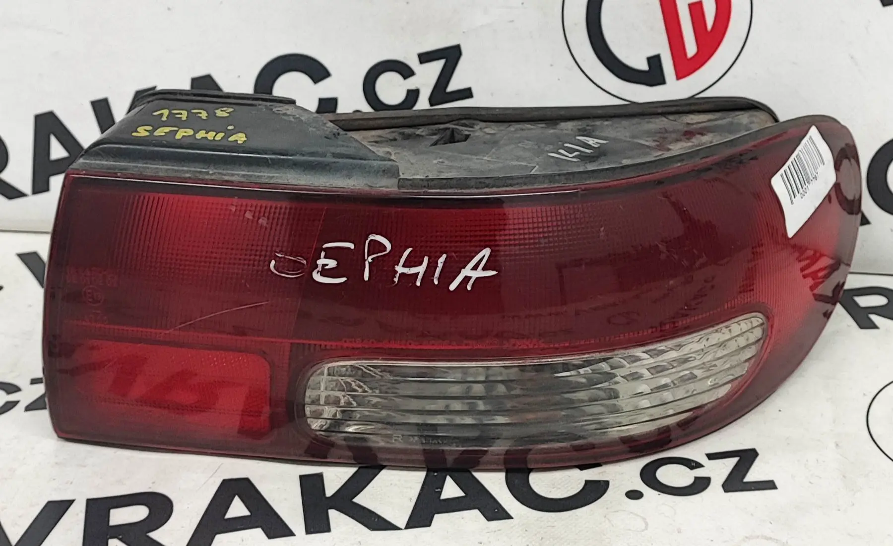 Světlomet zadní pravý – Kia Sephia 1993-1997