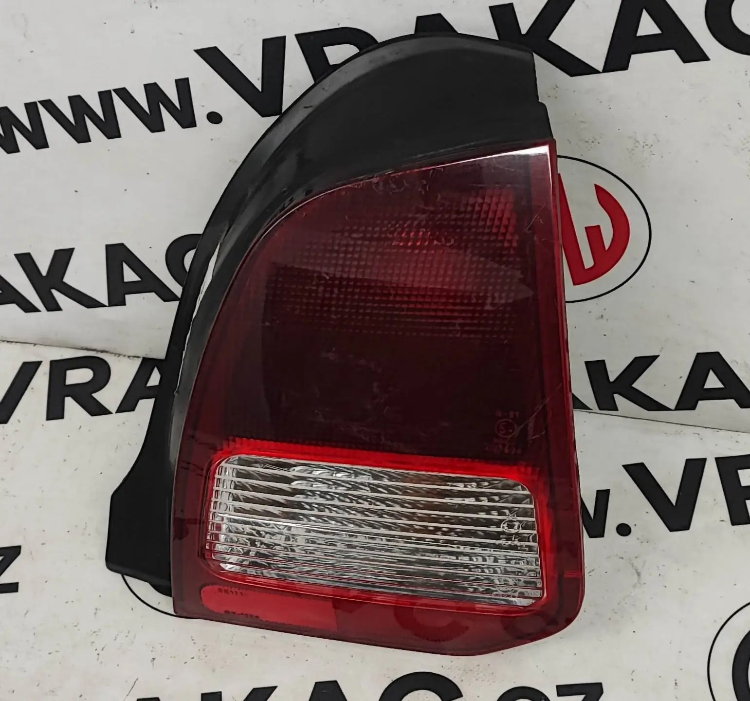 Světlomet zadní pravý – Mitsubishi Colt 1995-2003