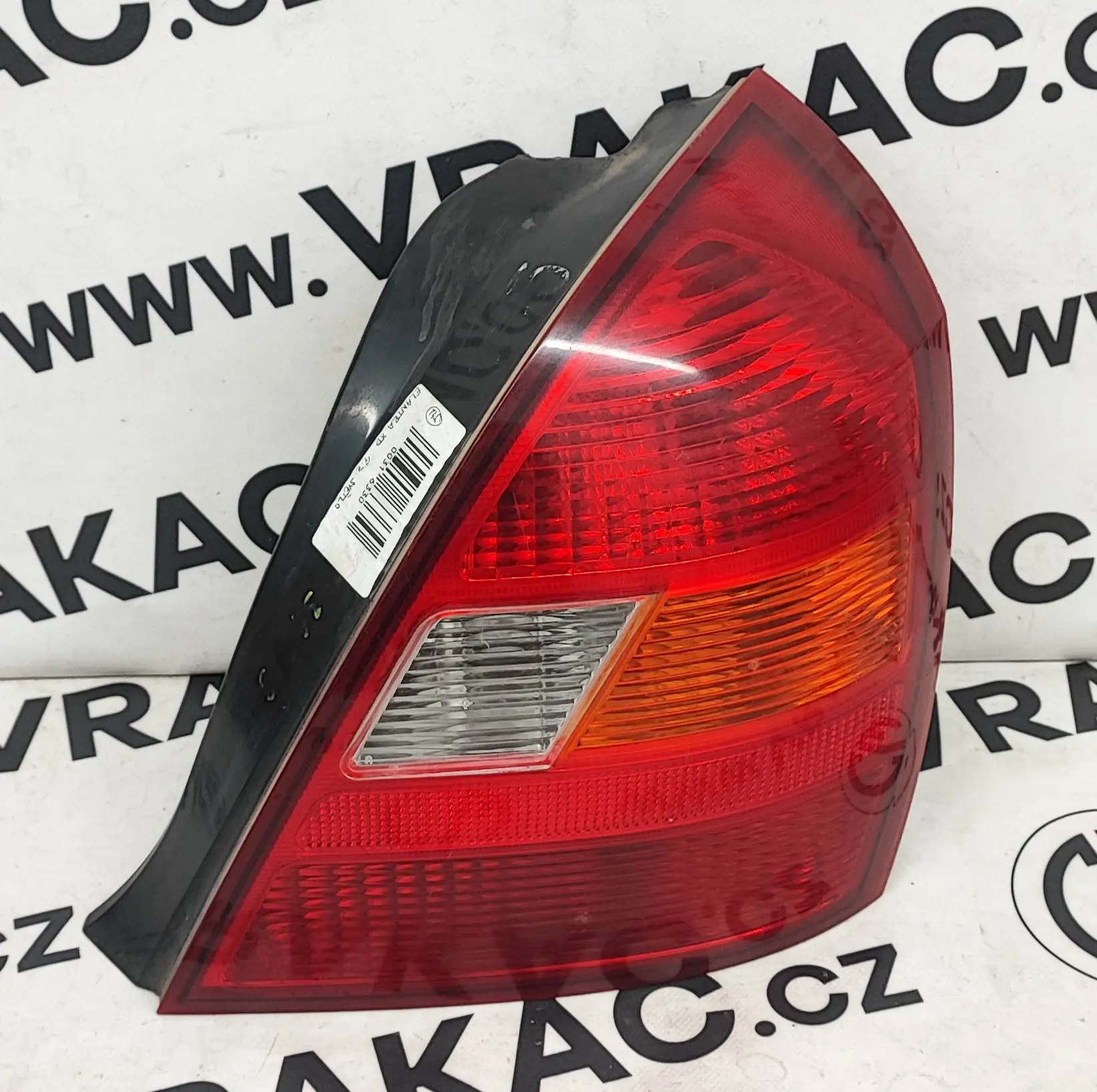Světlomet zadní pravý – Hyundai Elantra (XD) 2000 - 2006