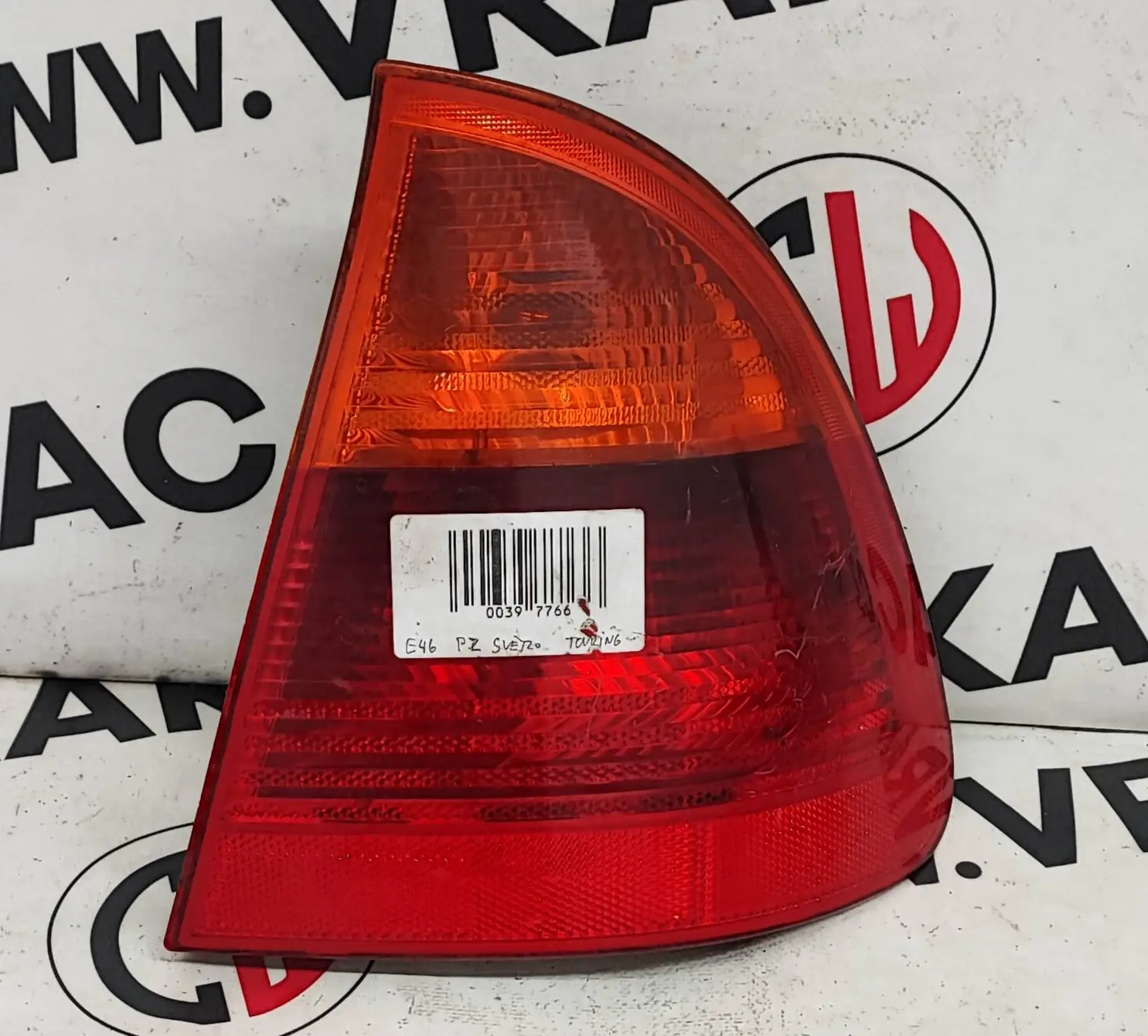 Světlomet zadní pravý 320d – BMW 3 E46 1998-2005