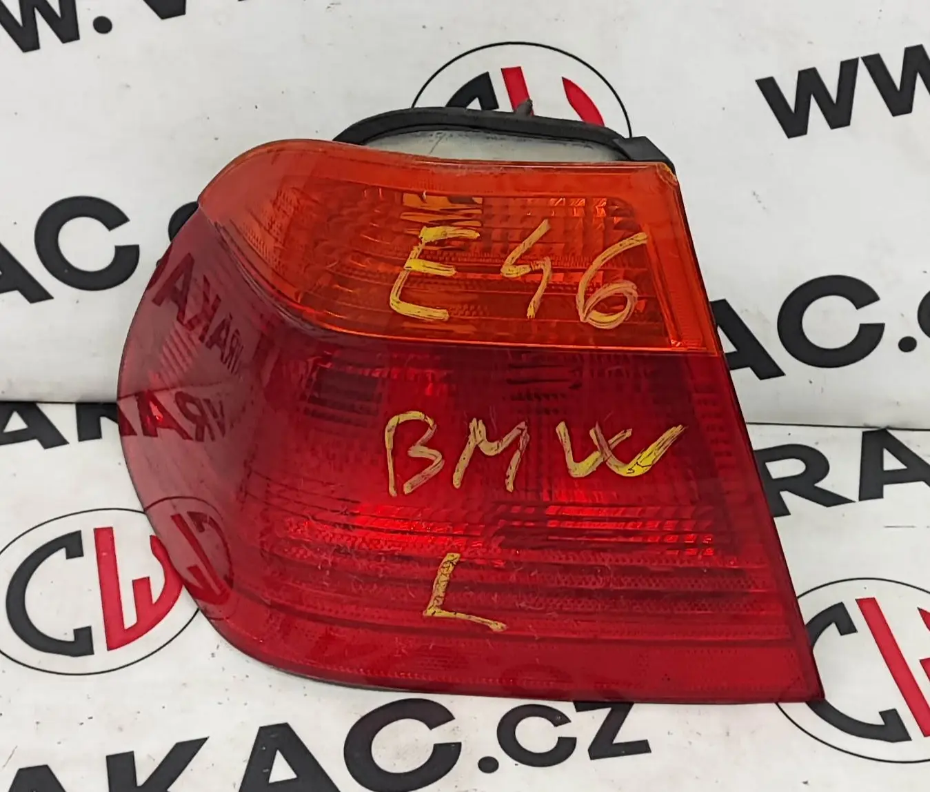 Světlomet zadní levý – BMW 3 E46 1998-2005