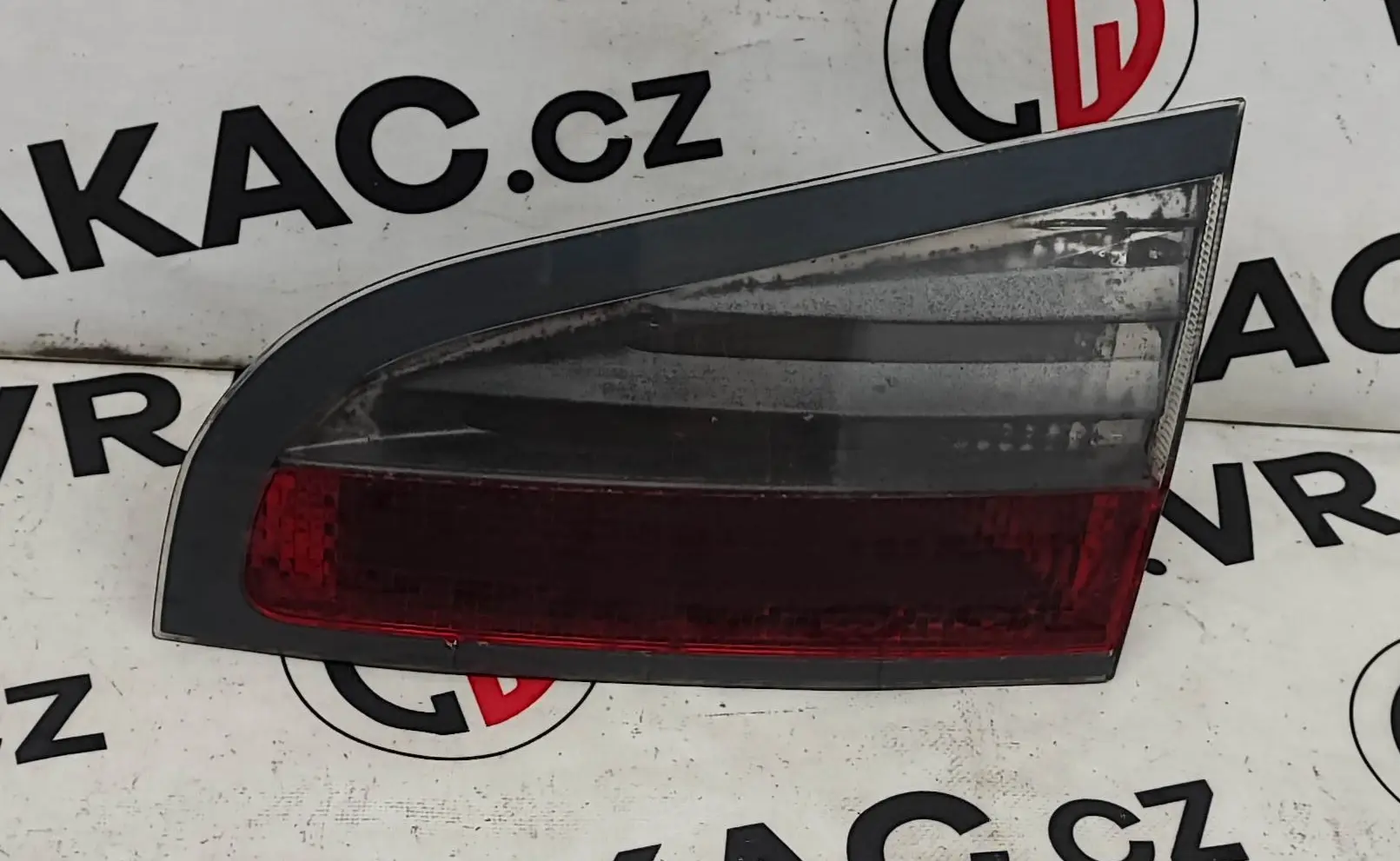 Světlomet zadní pravý vnitřní – Ford S-Max 2006-2014