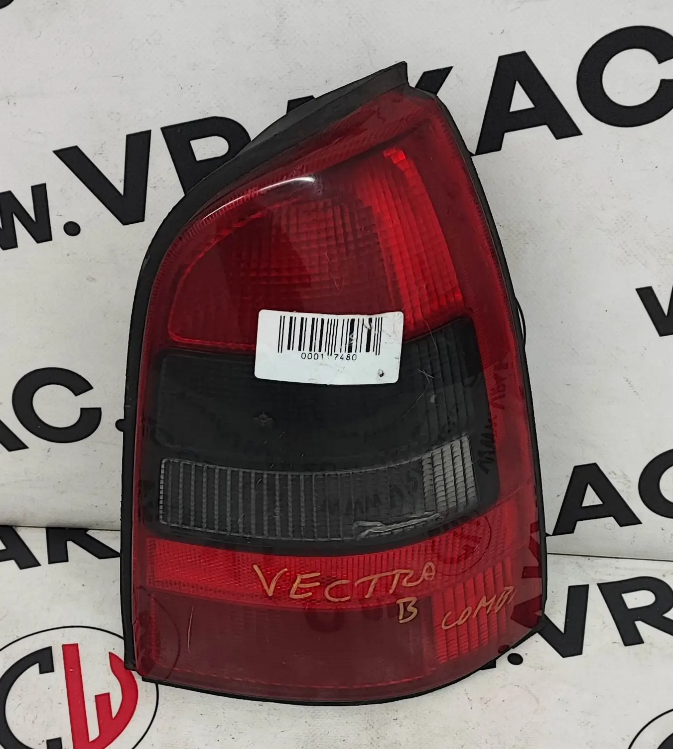 Světlomet zadní pravý – Opel Vectra B 1995 - 2002