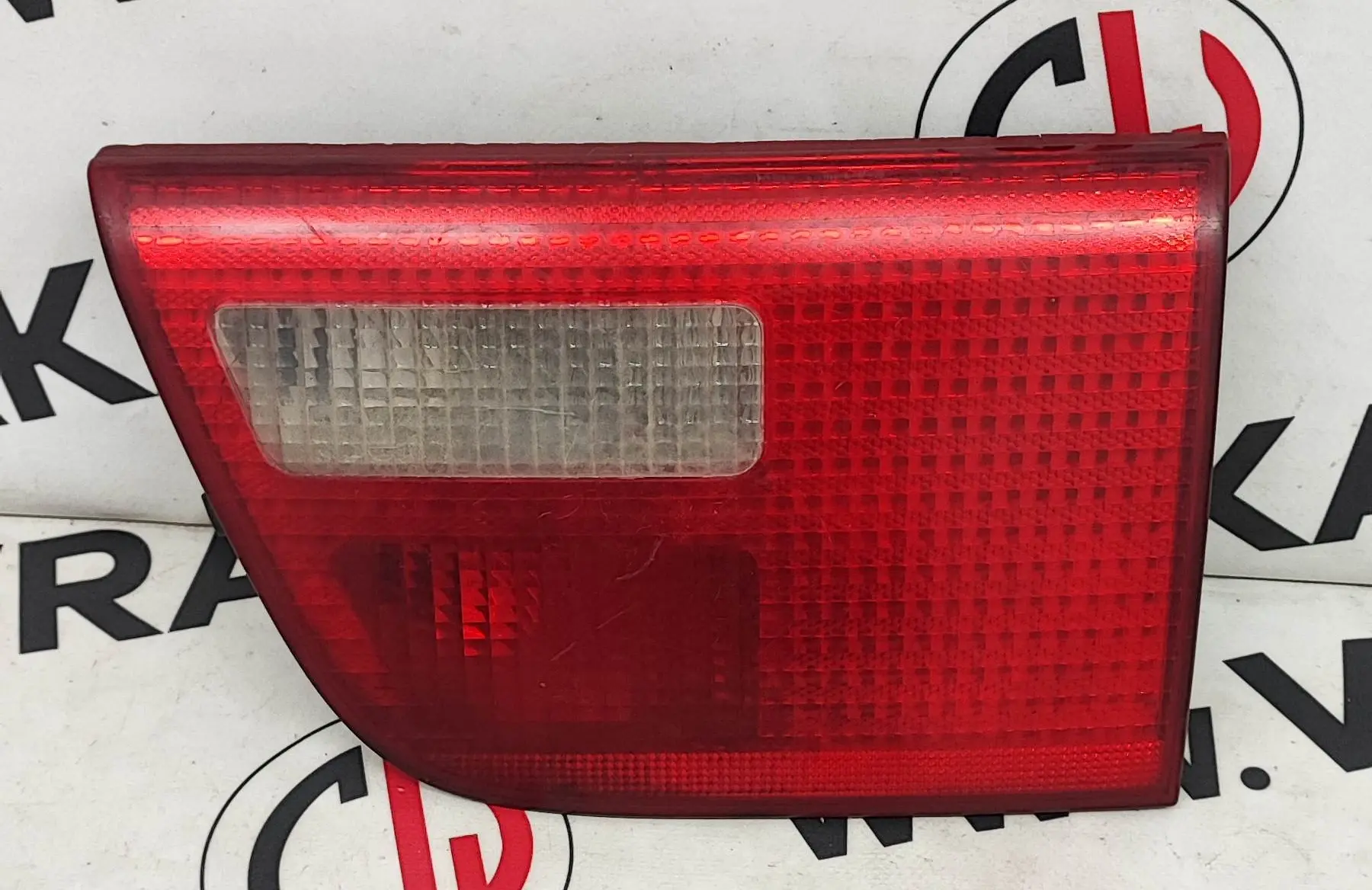 Světlomet zadní pravý vnitřní – BMW X5 (E53) 2000-2006