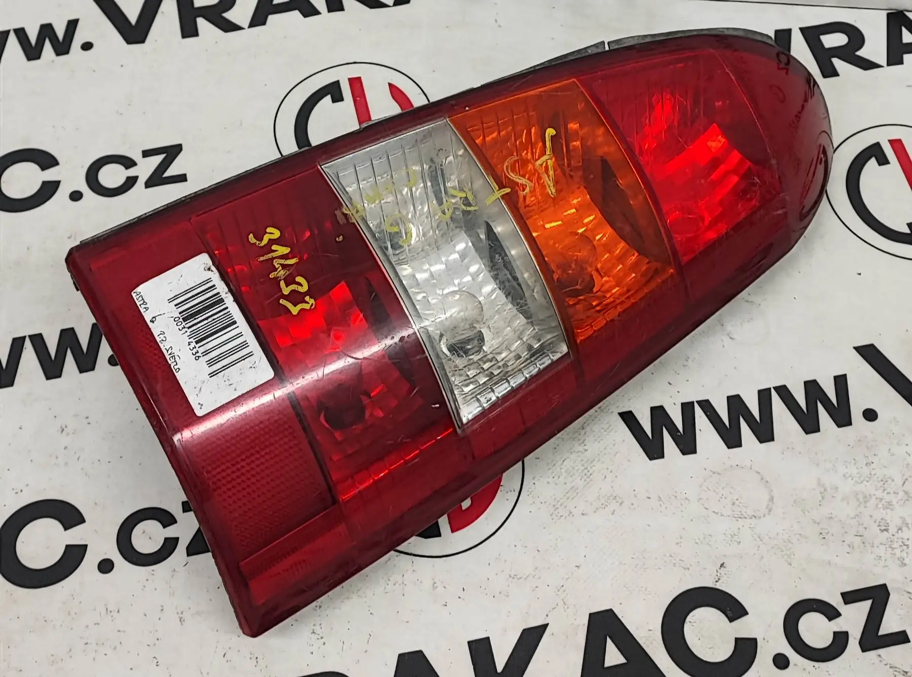 Světlomet zadní pravý – Opel Astra G 1998 - 2005