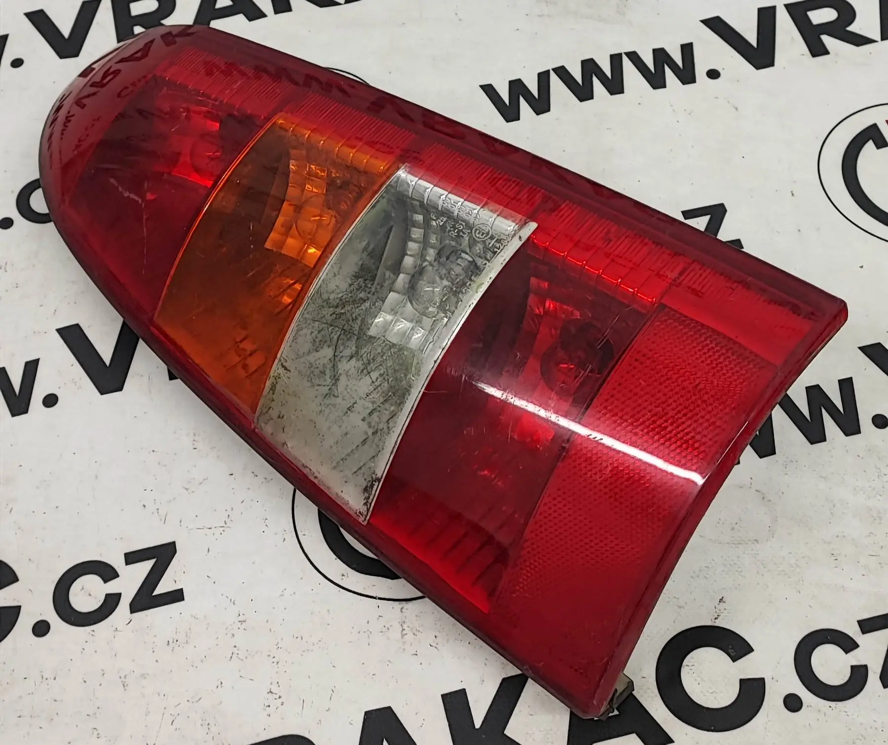 Světlomet zadní pravý – Opel Astra G 1998 - 2005