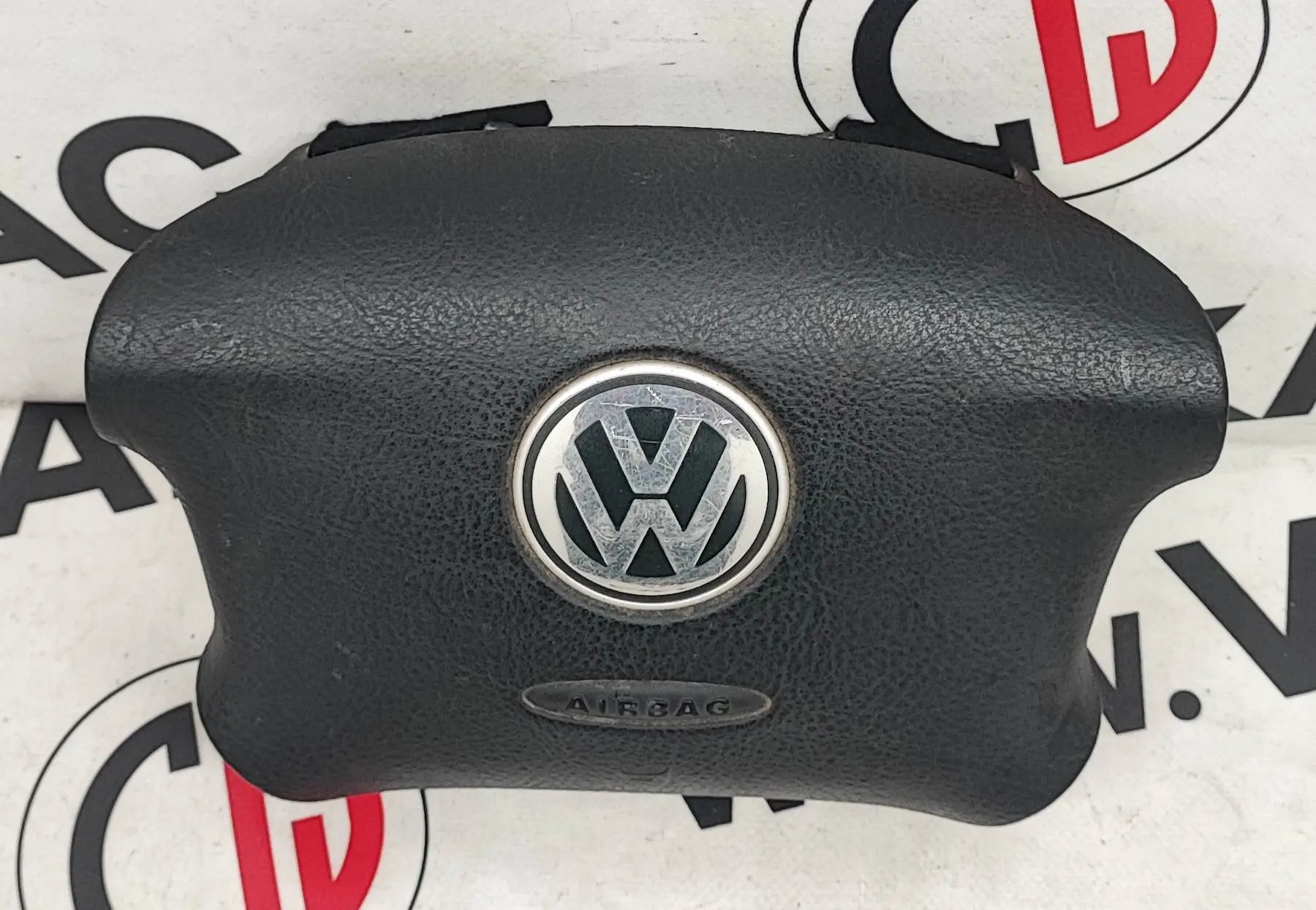 Airbag řidiče (3B0880201BM) – Volkswagen Passat B5.5 2000-2005