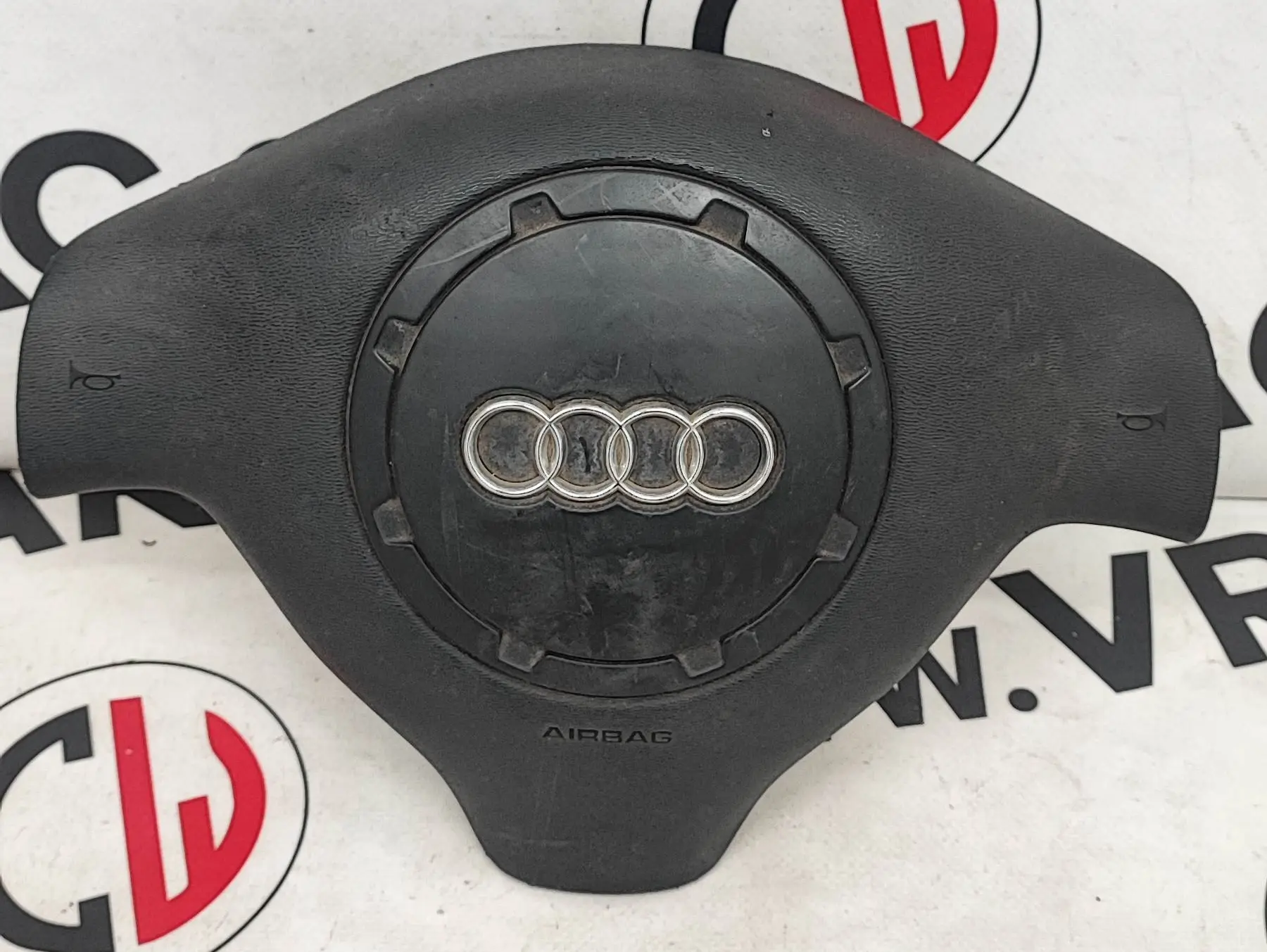 Airbag řidiče (8L0880201J) – Audi A3 1996-2003