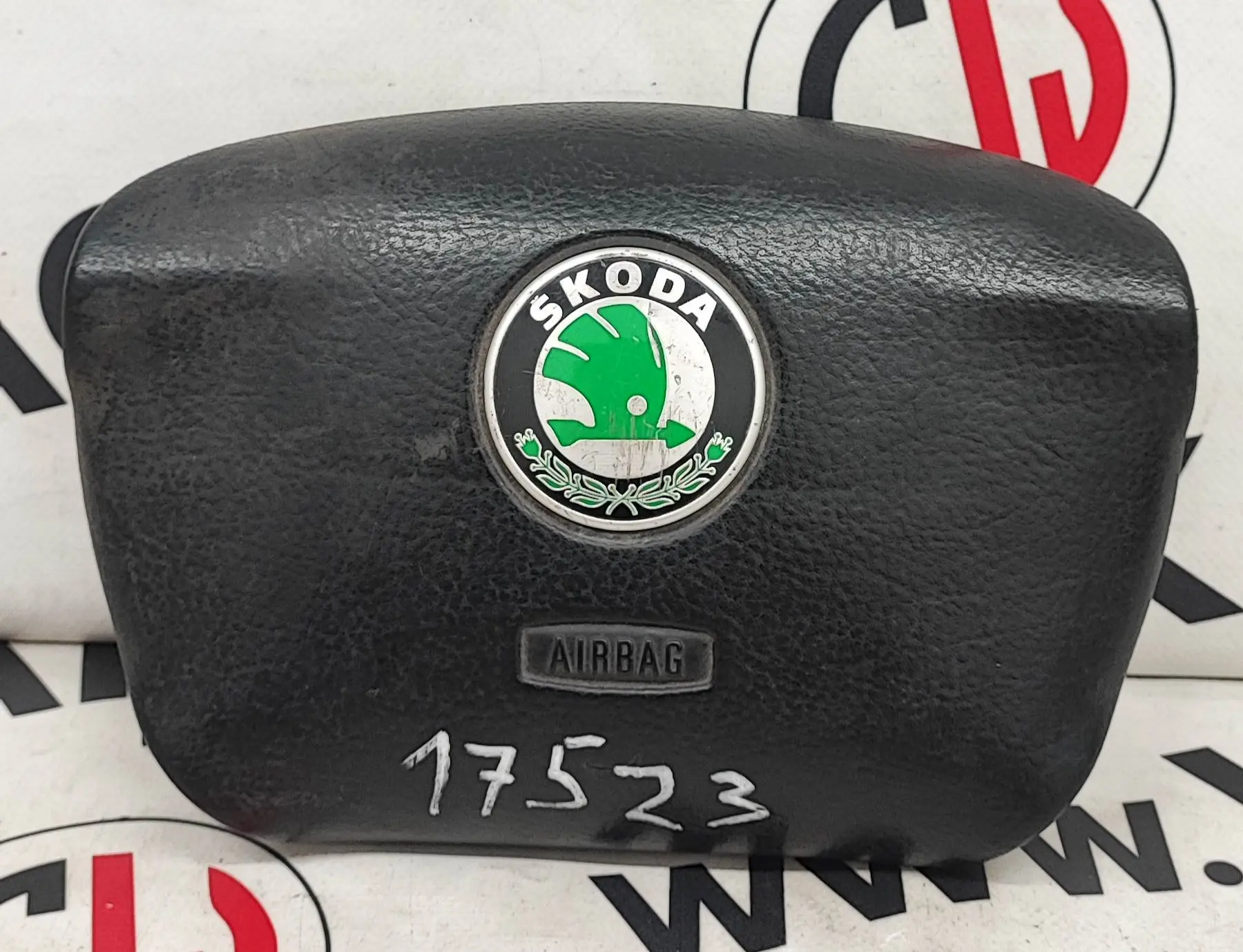 Airbag řidiče (1U0880201) – Škoda Octavia I 1996-2000