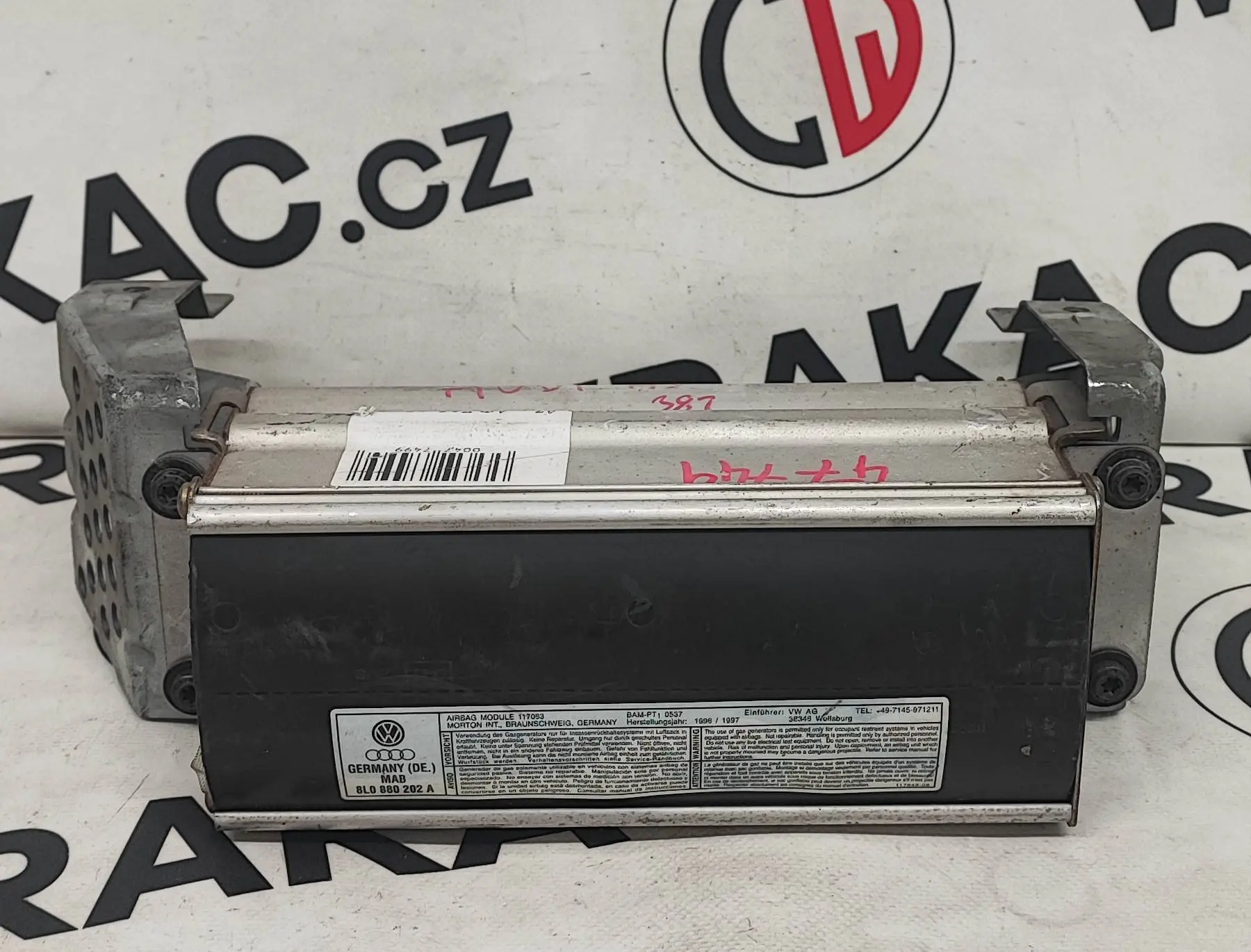 Airbag spolujezdce (8L0880202A) – Audi A3 1996-2003