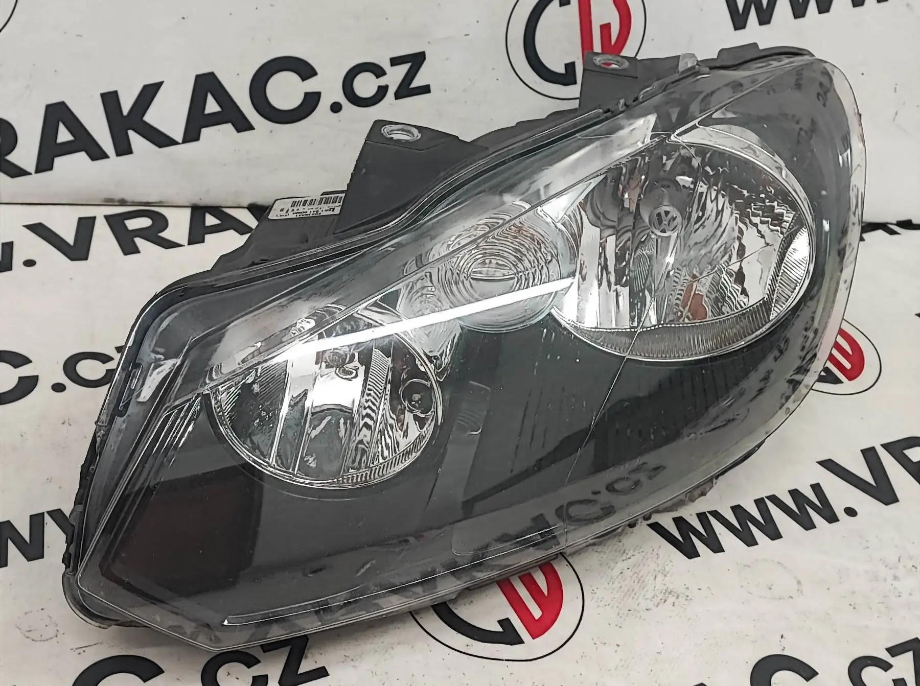 Světlomet levý přední (5K1941005M) – Volkswagen Golf VI 2008-2014