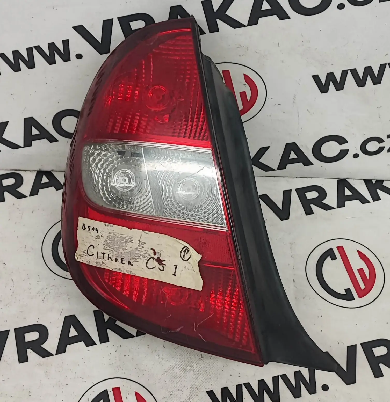 Světlomet levý zadní – Citroen C5 2001-2004