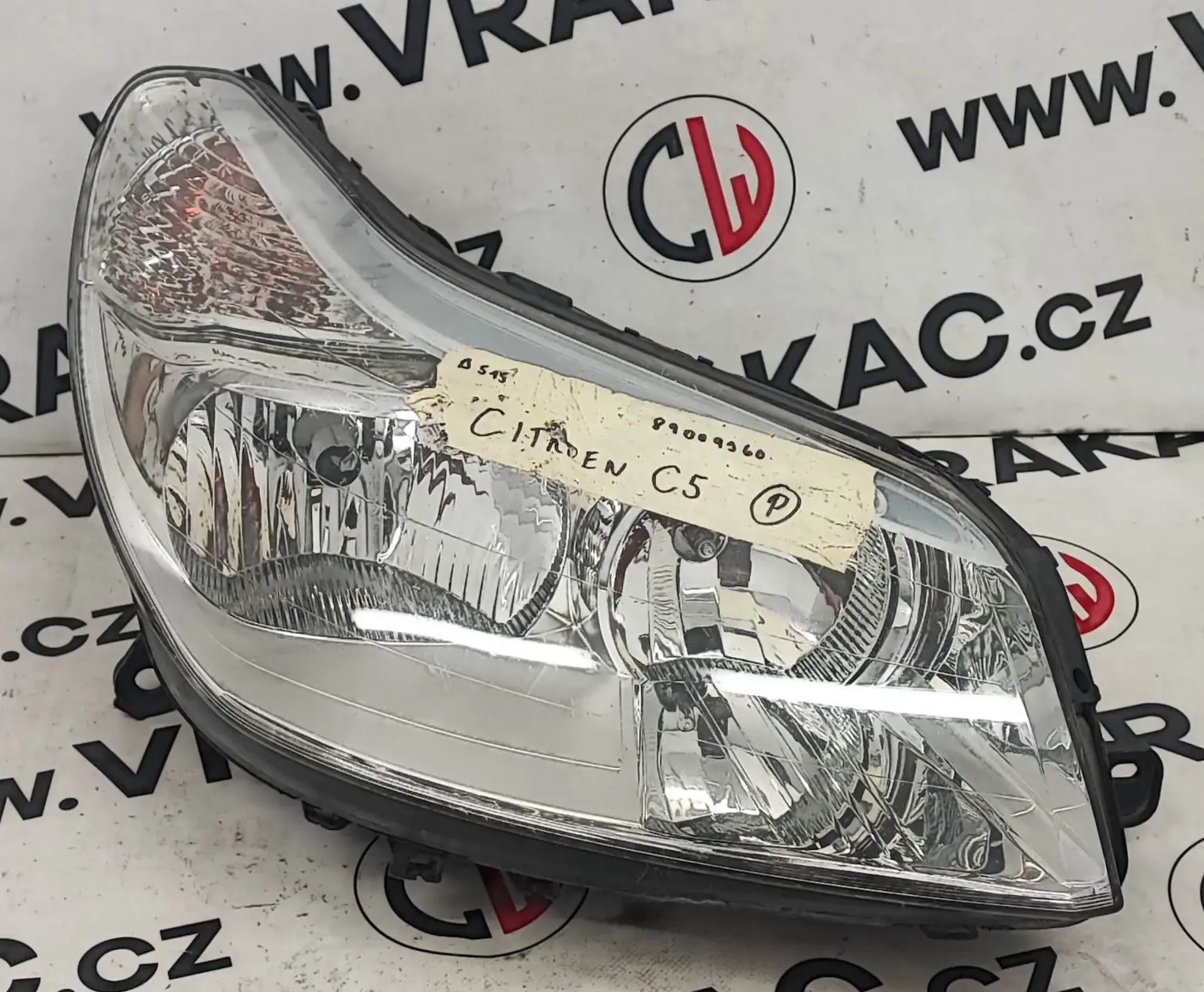 Světlomet pravý přední (9650055880) – Citroen C5 2004 - 2008