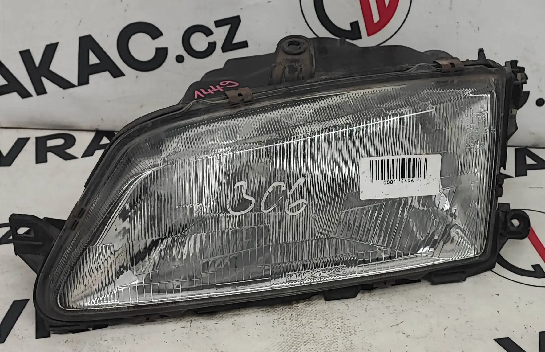 Světlomet levý přední – Peugeot 306 1997-2002