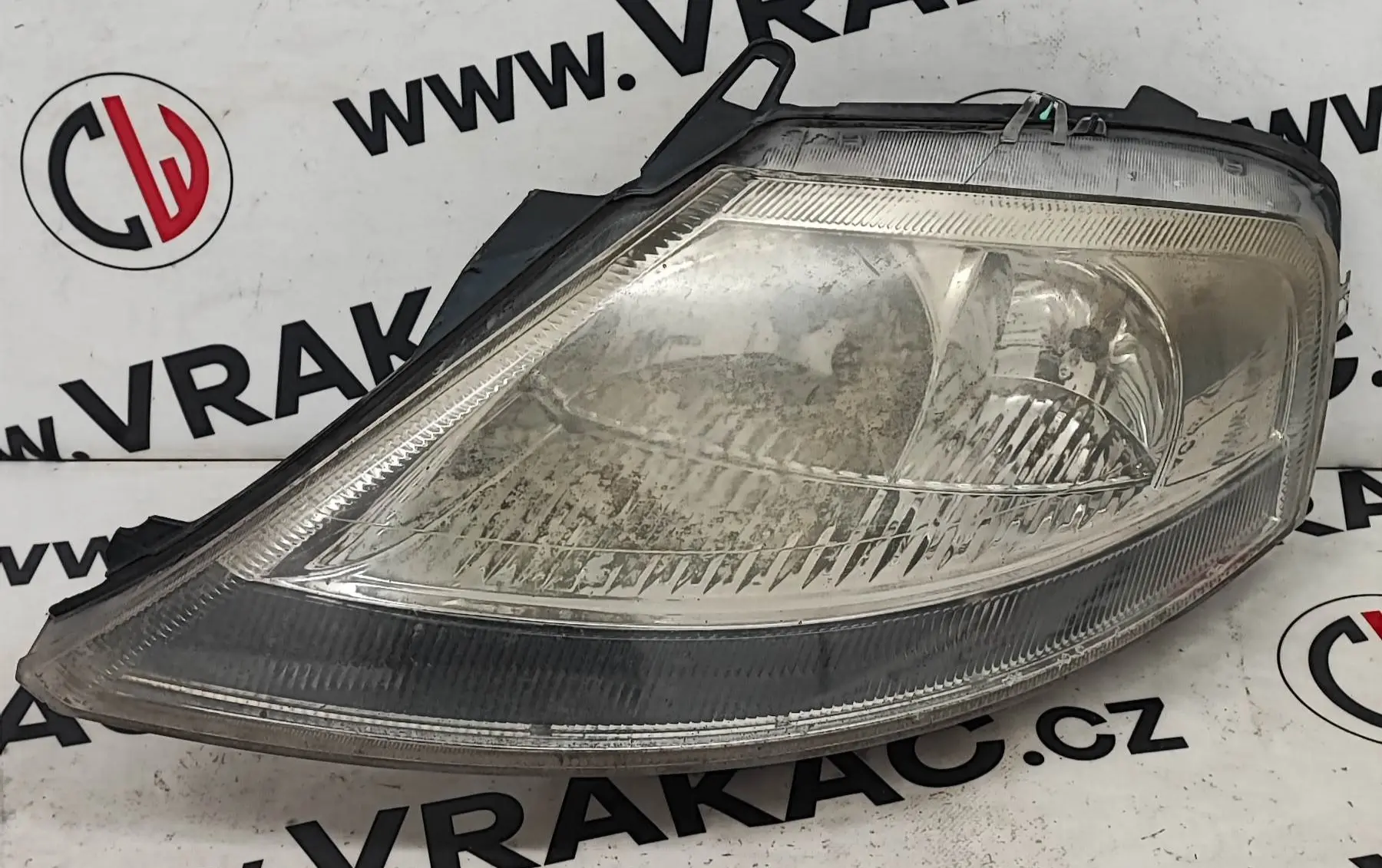 Světlomet levý přední (9647214280) – Citroen C3 2002-2008