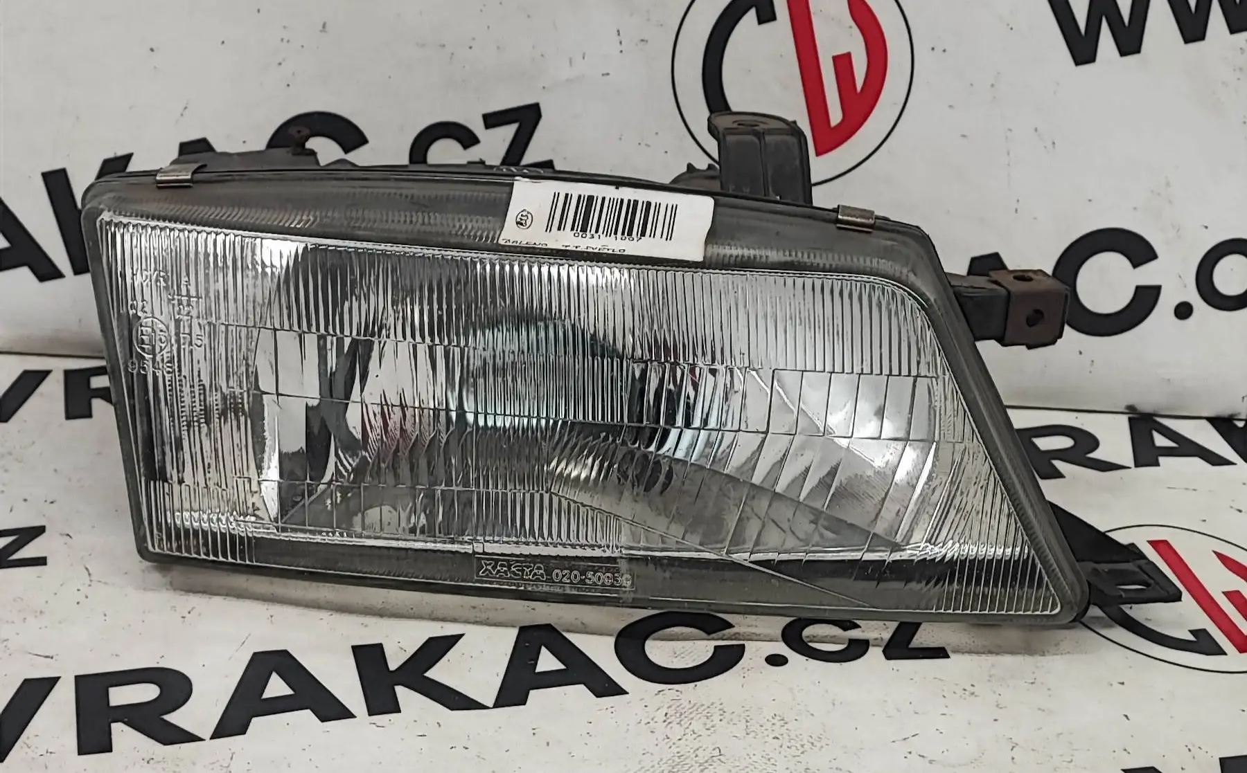 Světlomet pravý přední (020-50939B) – Suzuki Baleno 1995-2002