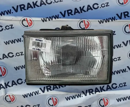 Světlomet pravý přední – Opel Monterey 1991-1999