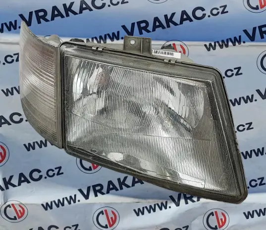 Světlomet pravý přední – Mercedes Benz Vito (W638) 1996-2003