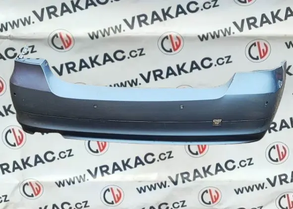 Nárazník zadní (51127202686) – BMW 3 E90 2004-2012