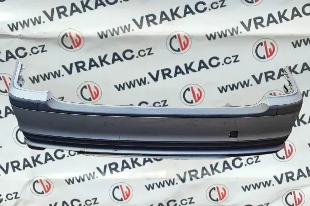 Nárazník zadní (51128212584) – BMW 3 E46 1998-2005