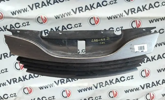 Přední maska mřížka (8200012581) – Renault Laguna II 2001-2007