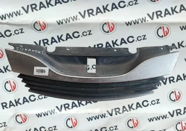 Přední maska mřížka (8200012581) – Renault Laguna II 2001-2007