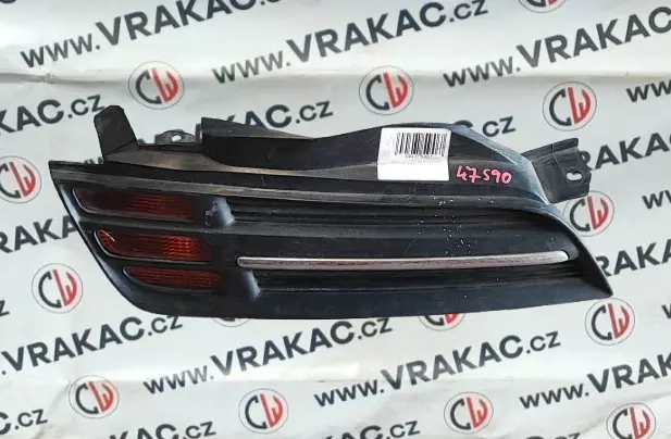 Přední mřížka pravá – Nissan Micra 2003-2010
