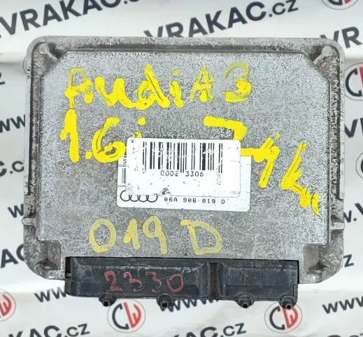 Řídící jednotka motoru (06A906019D) – Audi A3 1996-2003