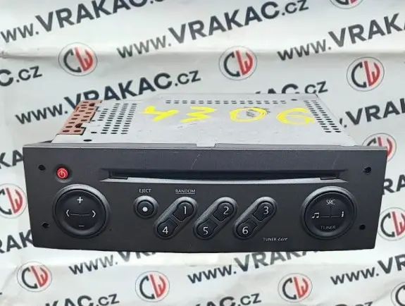 Autorádio (8200300859) – Renault Scenic II 2003-2009