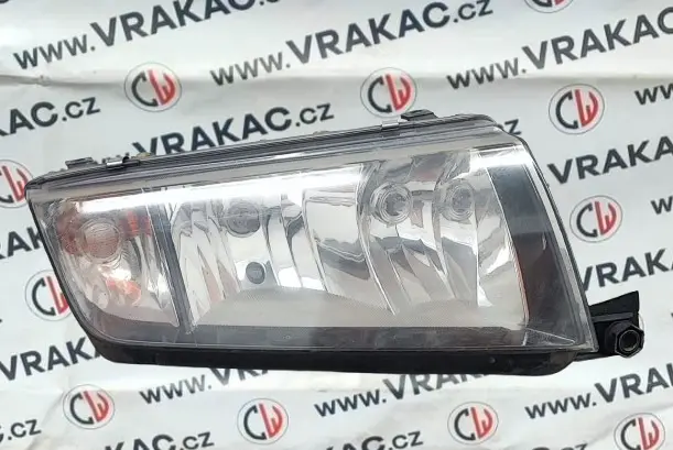 Světlomet pravý přední – Škoda Fabia I 1999-2008