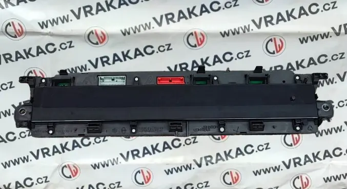 Tachometr (8200787774) – Renault Scenic II 2003-2009