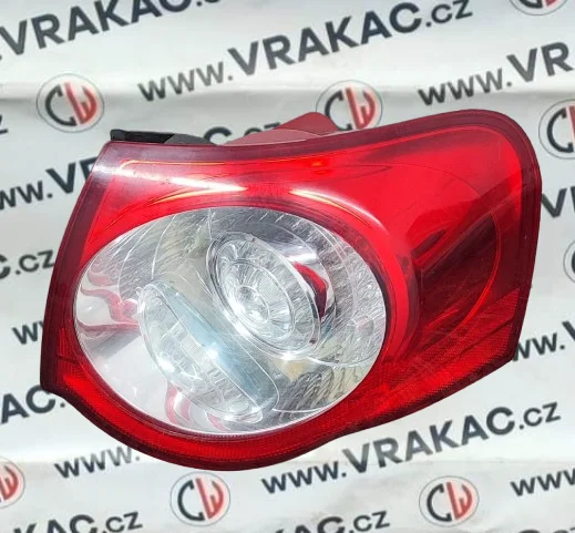 Světlomet pravý zadní – Volkswagen Passat B6 2005-2010