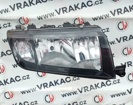 Světlomet pravý přední – Škoda Fabia I 1999-2008