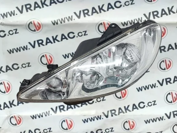 Světlomet levý přední (9660535680) – Peugeot 206 1998-2009