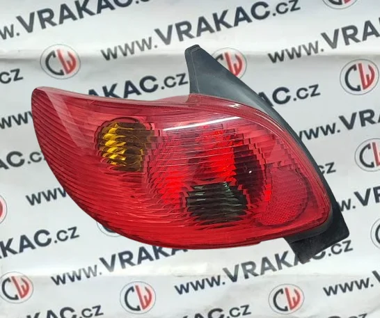 Světlomet zadní levý – Peugeot 206 1998-2009