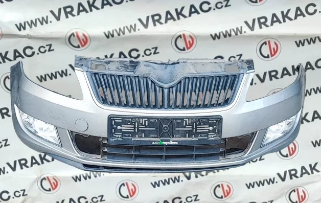 Přední nárazník (5J0807221D) – Škoda Fabia II FL 2010-2015