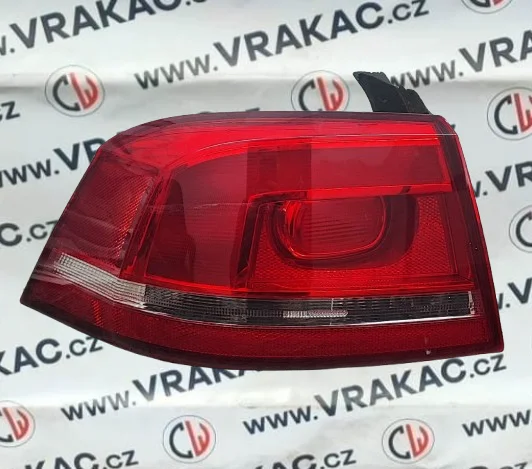 Zadní světlo levé – Volkswagen Passat B7 2010-2016